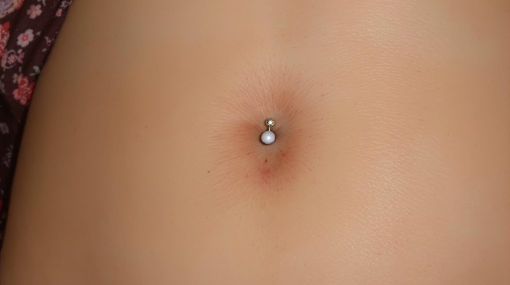 Image illustrant la cicatrisation d'un piercing au nombril